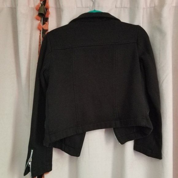 Jacket - Picture 4 of 4